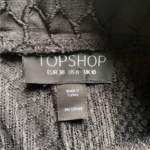Topshop Snake Print Faux Wrap Mini Skirt. Size 6. Black Colour. - Picture 4 of 9